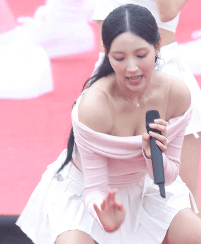 ㅇㅎ라잇썸-한초원-레전드-짤gif